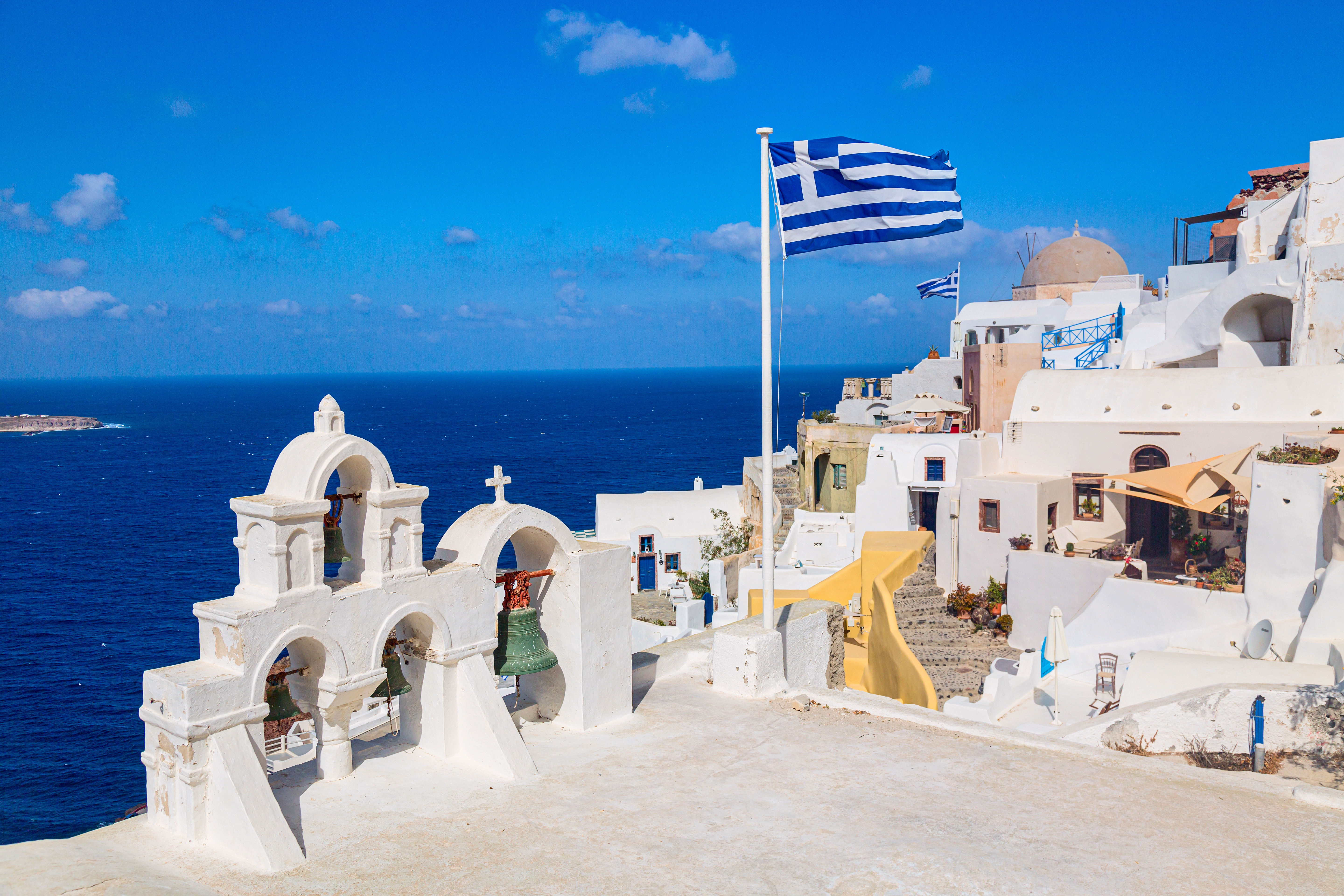 Greece's "Golden Visa" Program: Record-Breaking 2024's photo